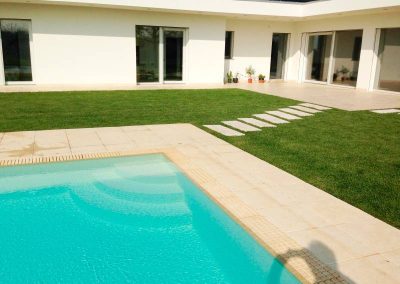 Piscina con sfioro Top Evolution
